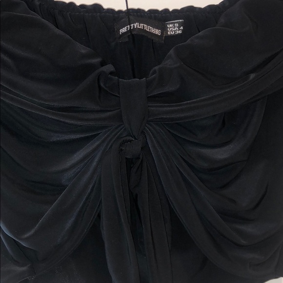 Pretty little thing black crop top - Picture 2 of 4